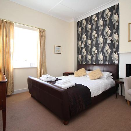 Blue Bell Hotel Belford Buitenkant foto