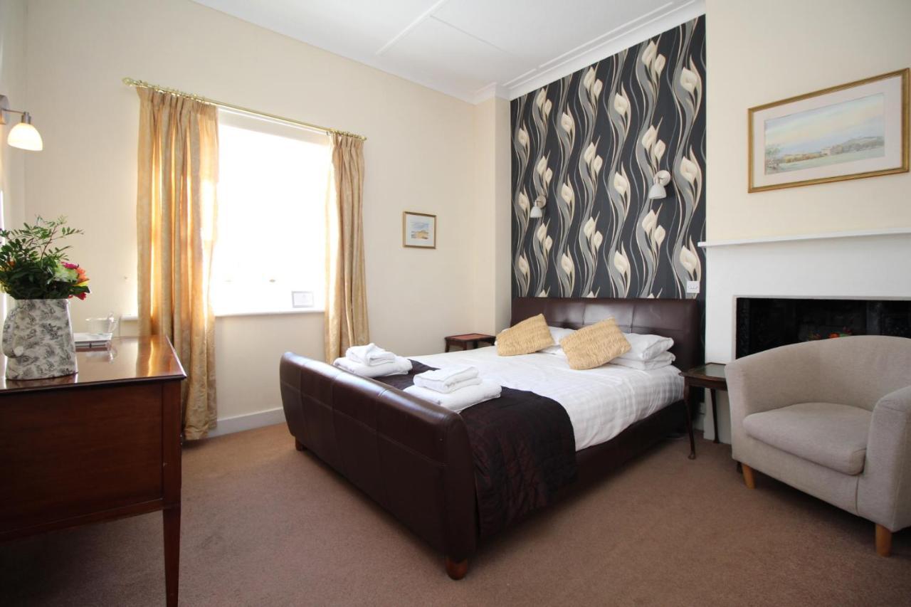 Blue Bell Hotel Belford Buitenkant foto