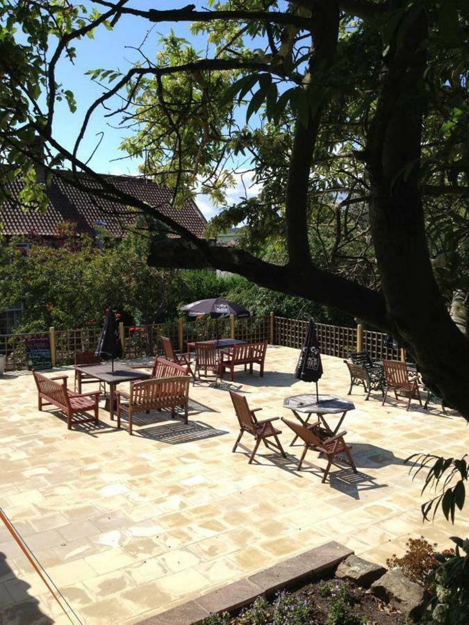 Blue Bell Hotel Belford Buitenkant foto